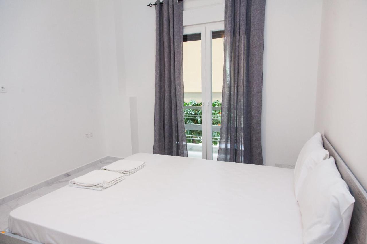 Modern 3-Bedroom Apartment Next To Koridallos Square Πειραιάς Εξωτερικό φωτογραφία